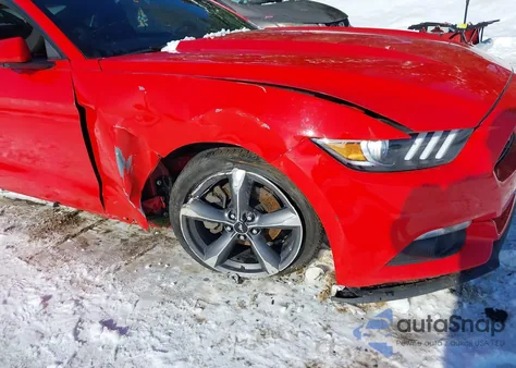 2015 Ford Mustang V6 из США, поврежденный, VIN 1FA6P8AM4F5314998
